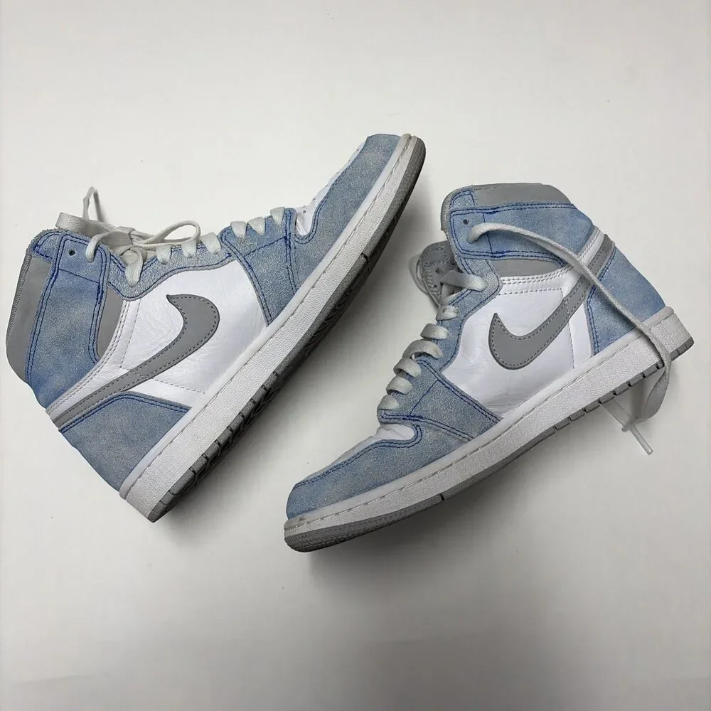 Jordan Air Jordan 1 High Top Leather Lace-Up Colorblock Sneaker 555088-402